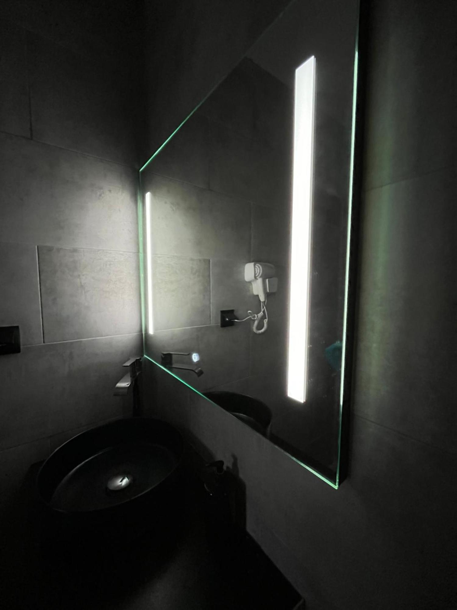 Joannas Airport Luxury Rooms อาร์เตมีดา ภายนอก รูปภาพ
